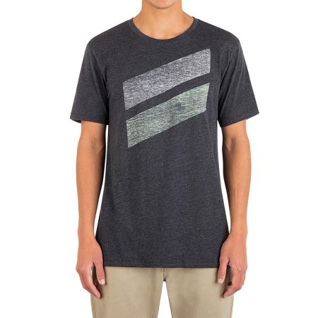 versatile-loose-short-sleeves