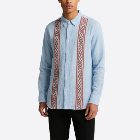 ethnic-style-embroidery-decoration-light-blue-mens-linen-shirt